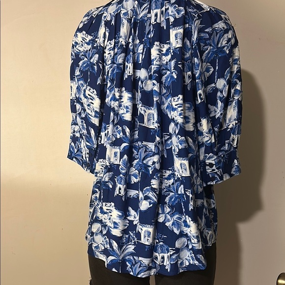 Loft Women’s Top Shirt Blouse V-Neck Short Sleeves Size Xtra Large - Picture 7 of 13